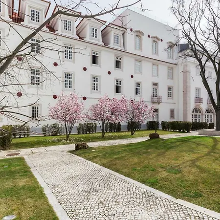 Charming Bairro Alto Appartamento Lisbona